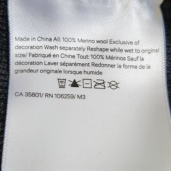 Lululemon, 100% Merino Wool, Black, Athleisure Sweater, Size XS/S - Picture 6 of 7